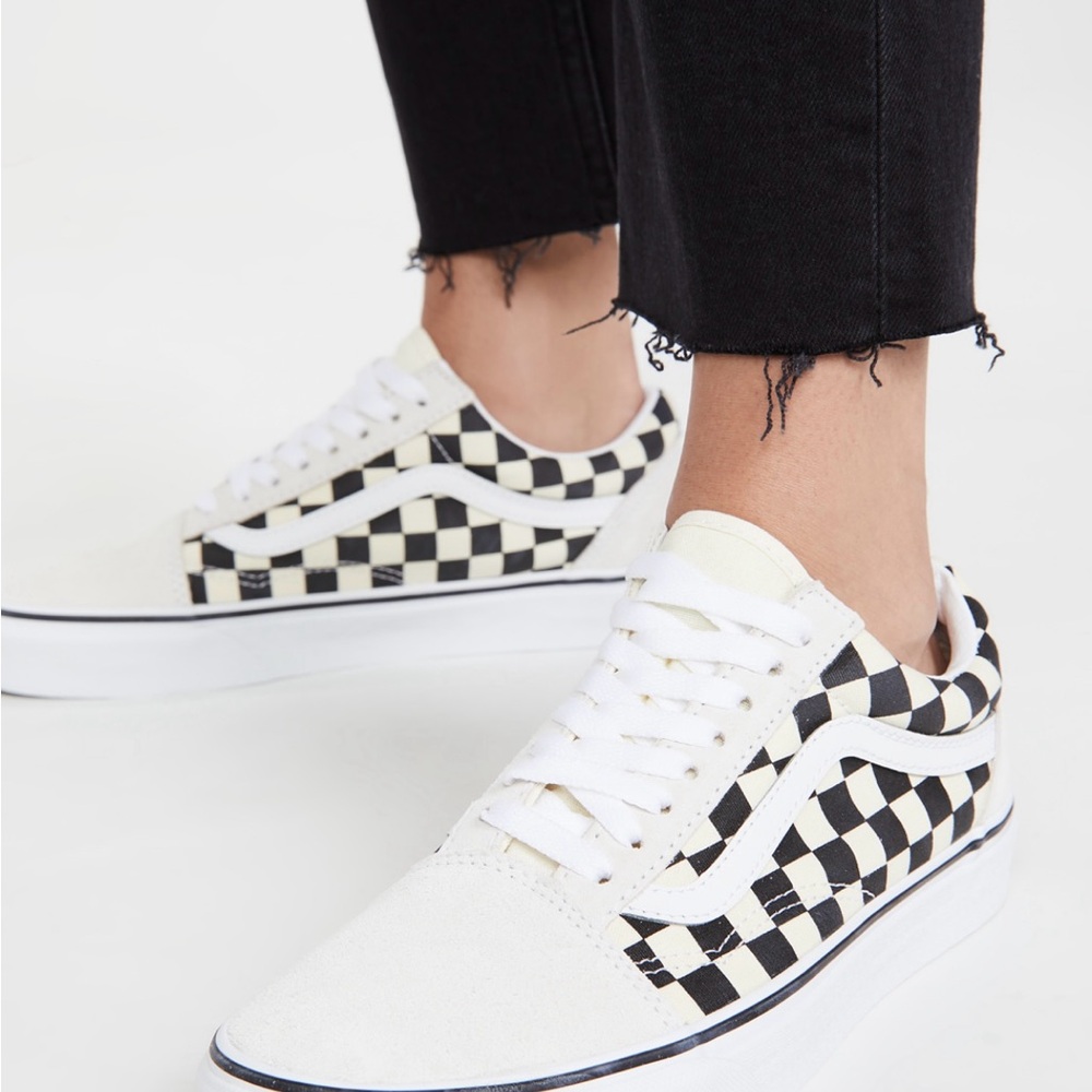 Van UA Old Skool Checkered Sneakers